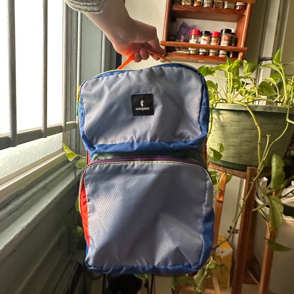 Cotopaxi 16L zipper backpack